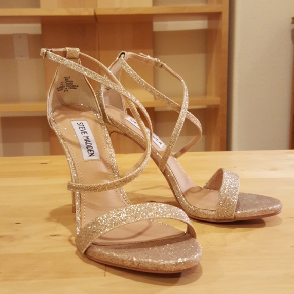 Steve Madden Heels - Picture 4 of 6